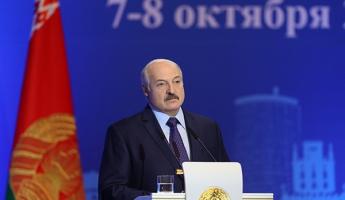 Лукашенко назвал войну на Донбассе конфликтом РФ и Украины