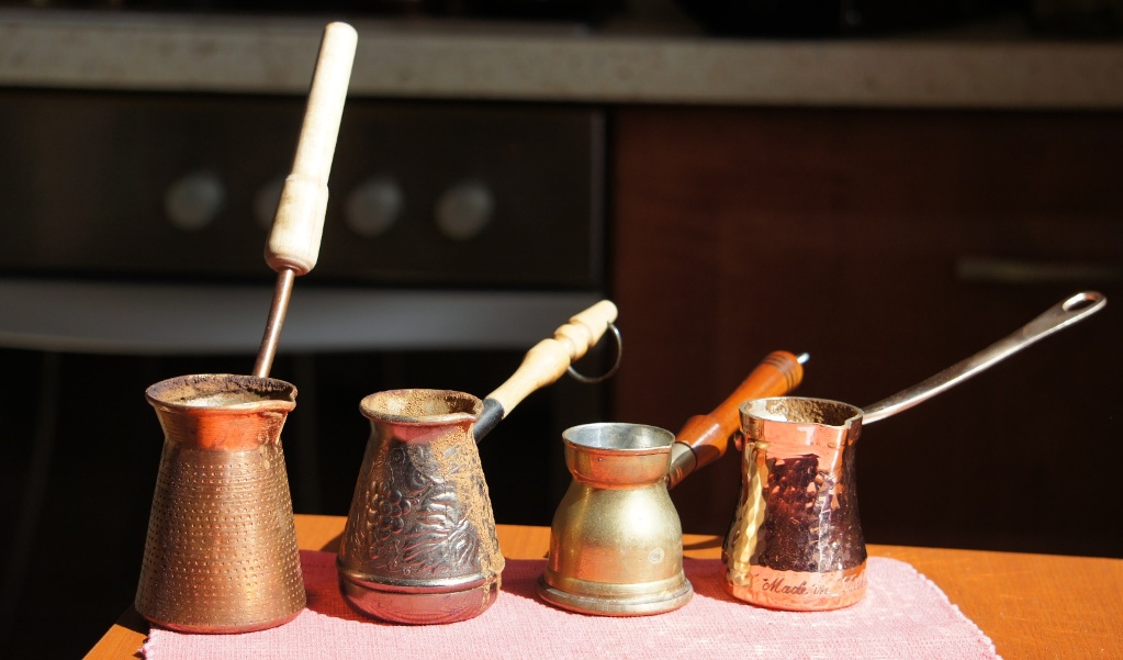 Как правильно варить кофе в турке дома на газовой и электрической плите? Рецепты варки пошагово