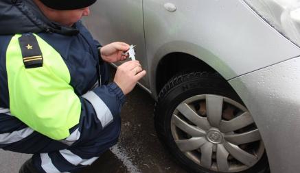 В ГАИ рассказали, за какие шины не будут штрафовать зимой белорусских водителей