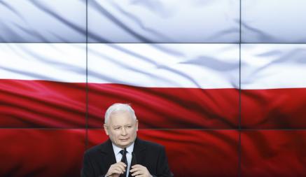 Качиньский оценил возможность войны Польши с Беларусью