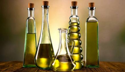 Так можно ли жарить на оливковом масле? Вот новые советы диетологов о растительных маслах на кухне