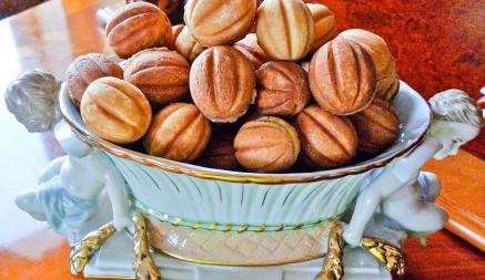 Как быстро испечь печенье «Орешки» — любимое советское лакомство? Мы нашли правильный рецепт