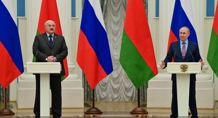 Путин позвал Лукашенко 19 февраля на «серьезное мероприятие» и похвалил за 2021 год