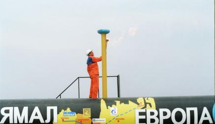 Стало известно, сколько «Газпром» заплатит за транзит газа через Беларусь в 2022 году. А заплатит? Пока Россия удвоила транзит только через Украину