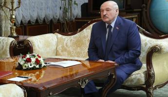 «Не быть на побегушках» — Лукашенко рассказал, к чему хочет склонить белорусских айтишников