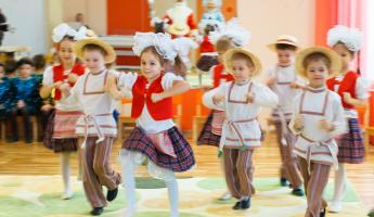 Белорусам предложили стать на очередь в детские сады онлайн. Но не сейчас. А когда?