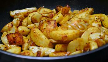 90% людей жарят картошку неправильно. Вот 6 пунктов, которые нужно выполнить, чтобы она была хрустящей