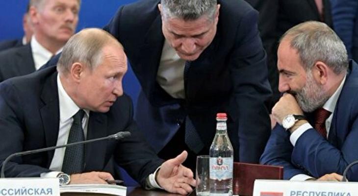 Премьер Армении Пашинян ночью позвонил Путину и попросил помочь в войне с Азербайджаном