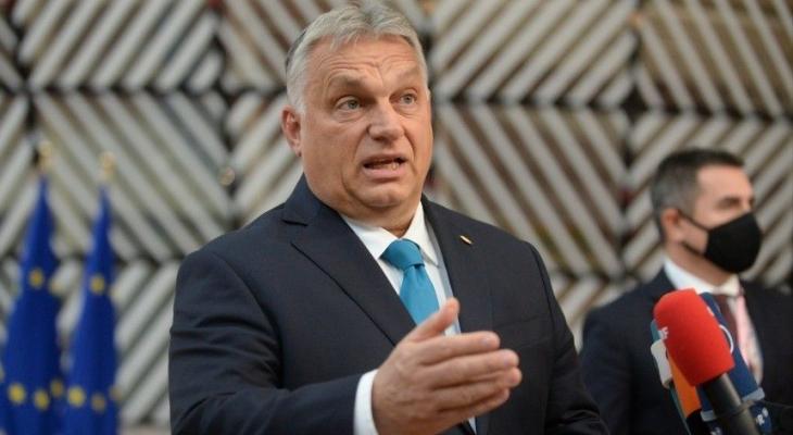 ЕК предложила сократить финансовую помощь Венгрии «из-за коррупции» — Bloomberg