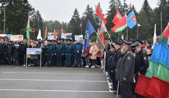 Минобороны и Мингорисполком предложили минчанам отметить День народного единства на «Линии Сталина». Не бесплатно