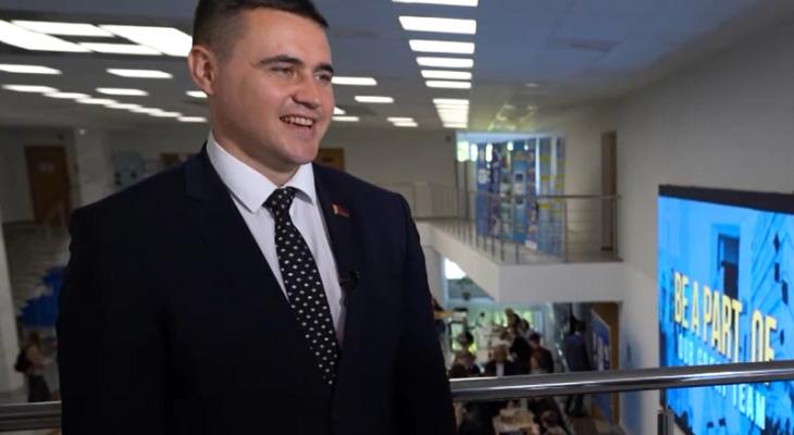 «Нам чужды европейские ценности» — Министр образования пообещал «жестко контролировать» семейное воспитание в белорусских школах