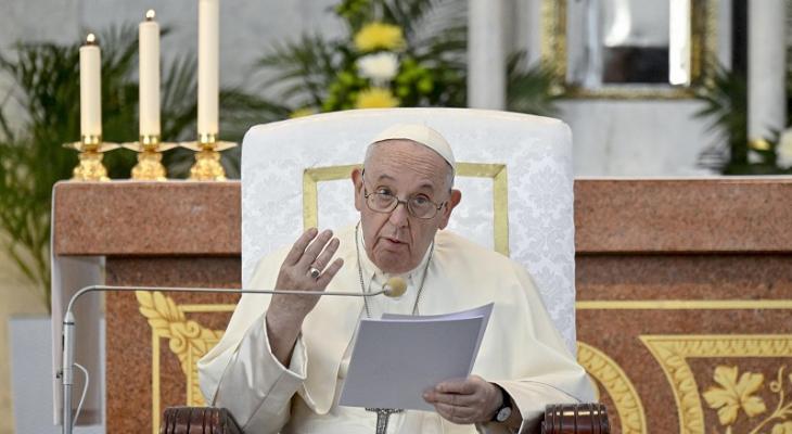 Папа Римский благословил оружие, поставляемое Украине для обороны