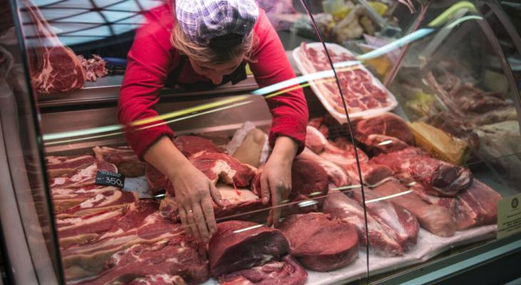 Беларусь повысила минимальные экспортные цены на мясо