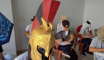Филиппинские студенты изобрели шляпы против шпаргалок. А в Беларуси такое будет?