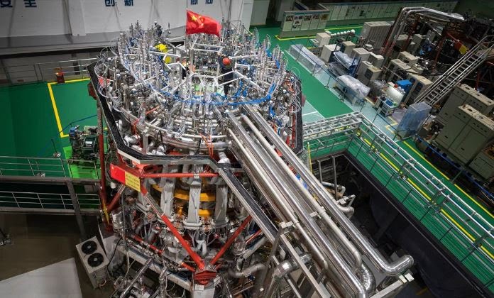 Китайские ученые запустили свой термоядерный реактор Токамак HL-2M