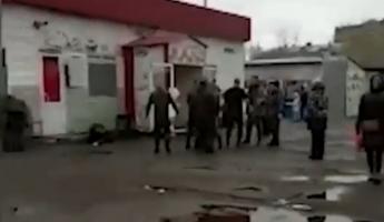 В российском Омске пьяные мобилизованные устроили массовую драку