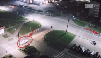 В Кобрине ночью на пустом перекрестке столкнулись два автомобиля