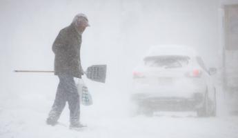 В части Беларуси объявили оранжевый уровень опасности из-за сильного снега