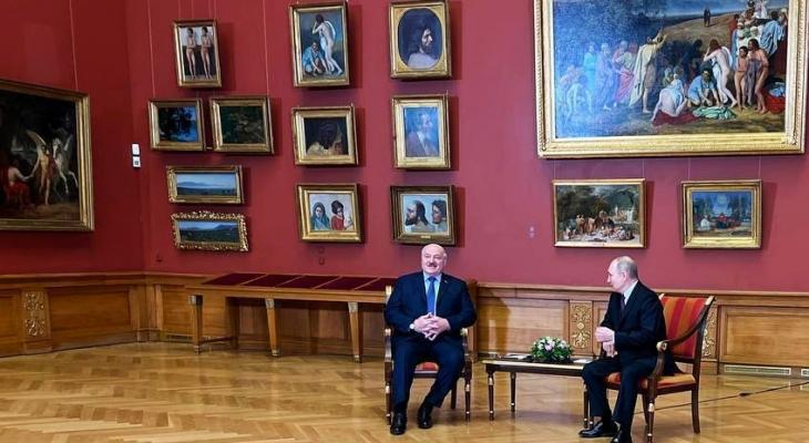 Путин отвез Лукашенко на завтрак в музей