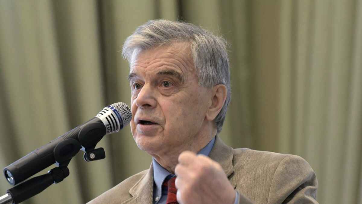 Умер последний глава Верховного Совета РСФСР Хасбулатов