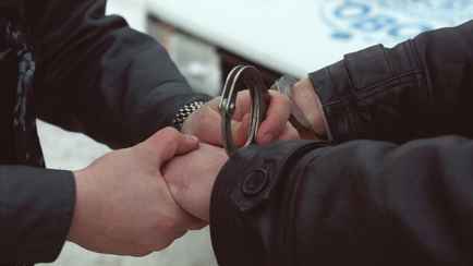 Мужчина покусал милиционера в Ивановском районе