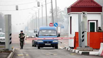 В Витебской области вернули плату за выезд из Беларуси
