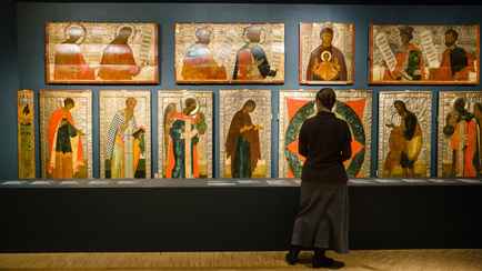 В России решили делать лекарства из икон