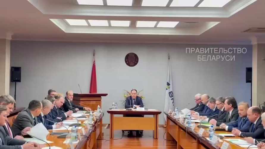 Головченко потребовал сказать реальные сроки создания белорусского электромобиля