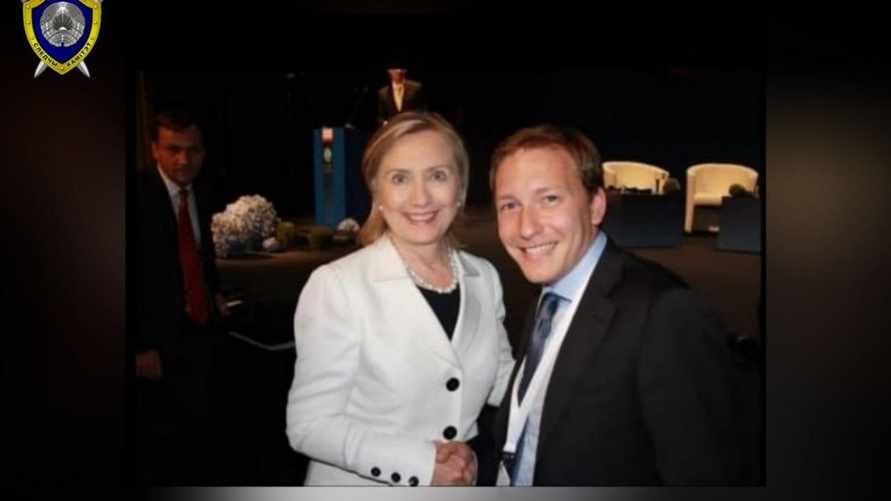 СК объявил Дмитриева "экс-политиком" и обвинил в экстремизме и встрече с Клинтон