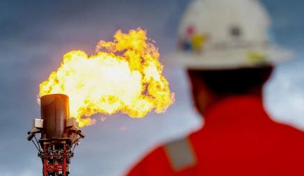 Цена на газ в Европе упала ниже $650
