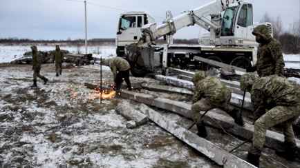 Под Киевом создали 1000 км укреплений на случай войны с Беларусью