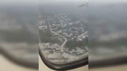 Появилось видео крушения самолета в Непале, снятое пассажиром