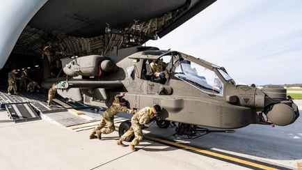 Британия решила передать Украине вертолеты Apache — Mirror