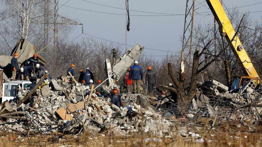 Появились фото с места удара Украины по ПТУ в Макеевке