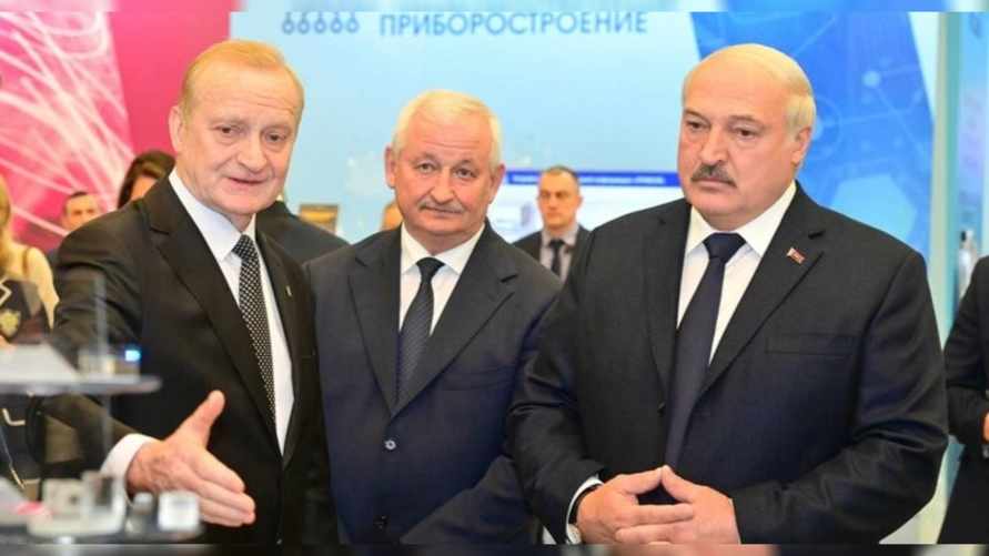 Лукашенко заявил, что стоит у истоков искусственного интеллекта в ОАЭ