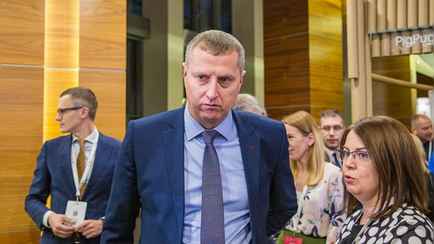 Крутой рассказал, что Минск и Москва «будут потихонечку сворачивать» в 2023 году