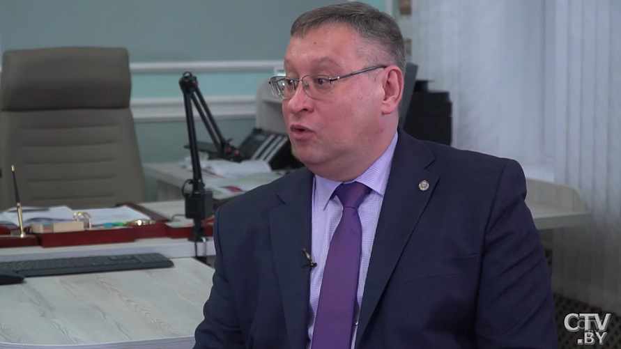 В Совбезе уточнили, кого из белорусов направят в тероборону