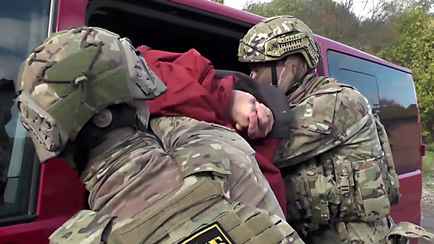 ФСБ России задержала восьмиклассников за «диверсию» на ж/д