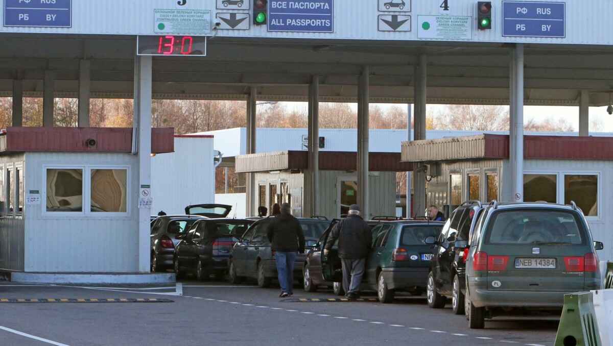 Брестский облисполком отменил ограничения на вывоз продуктов в Польшу