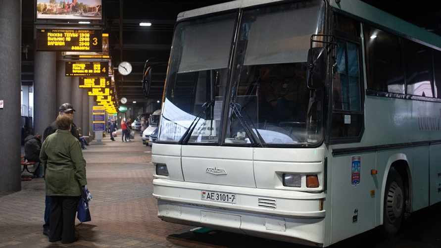 «Минскранс» пообещал дополнительные рейсы в Варшаву и Вильнюс