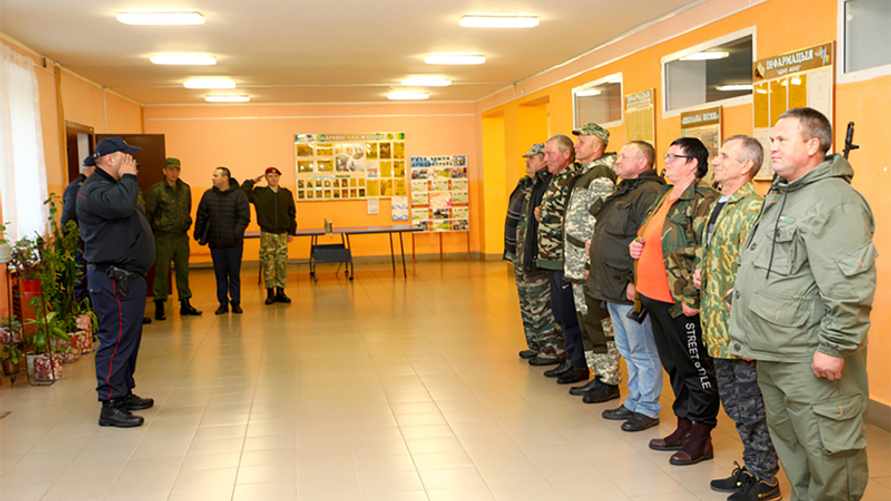 Депутат рассказал, что будут делать "здоровые мужики" в белорусском "народном ополчении"