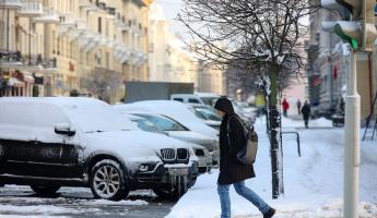 Чиновники предложили водителям в Минске помнить про четные и нечетные дни