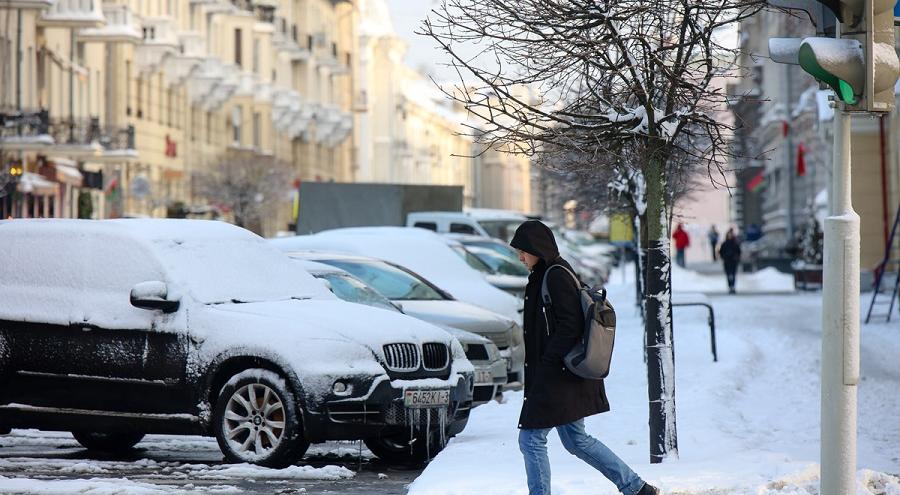 В частности, они обсуждали возможный запретит на парковку