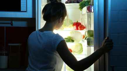 Ученые рассказали, какой фрукт надо есть за час для хорошего сна