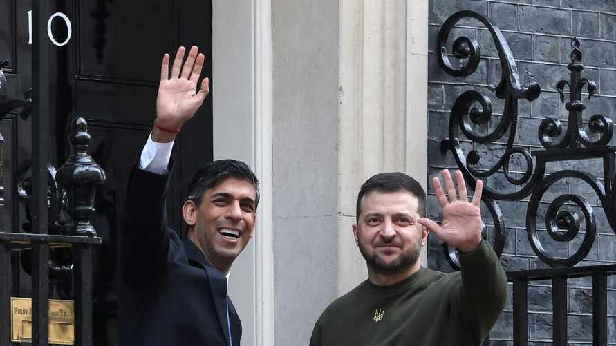 Сунак поручил Минобороны Великобритании приготовиться к передаче самолётов Украине