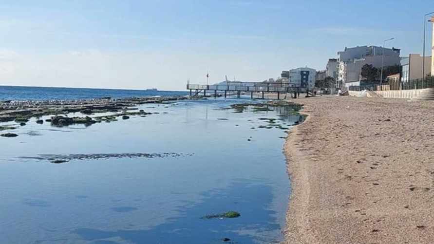 В Стамбуле Мраморное море внезапно отступило на 15 метров