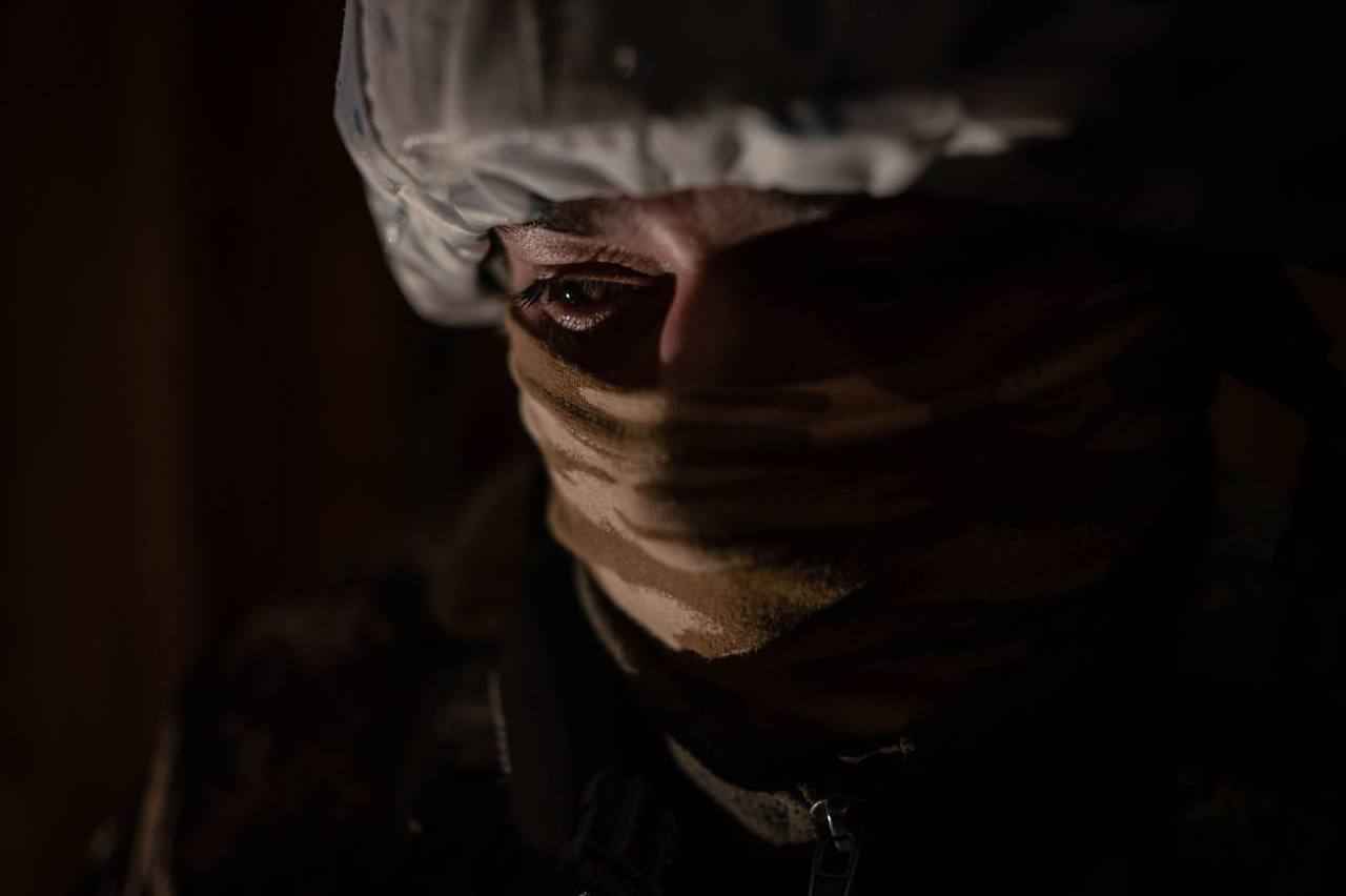 "Пулеметчик чуть не сошел с ума" - Бойцы ВСУ рассказали о тактике "зомби" под Бахмутом