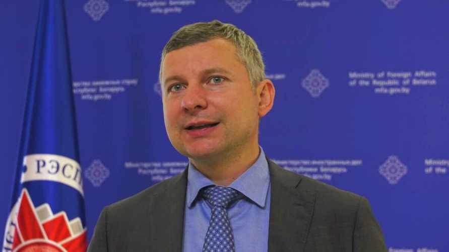 МИД потребовал от польских дипломатов покинуть Беларусь