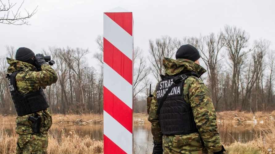 Польша введет новые ограничения для Беларуси к концу недели - Дзедзичак