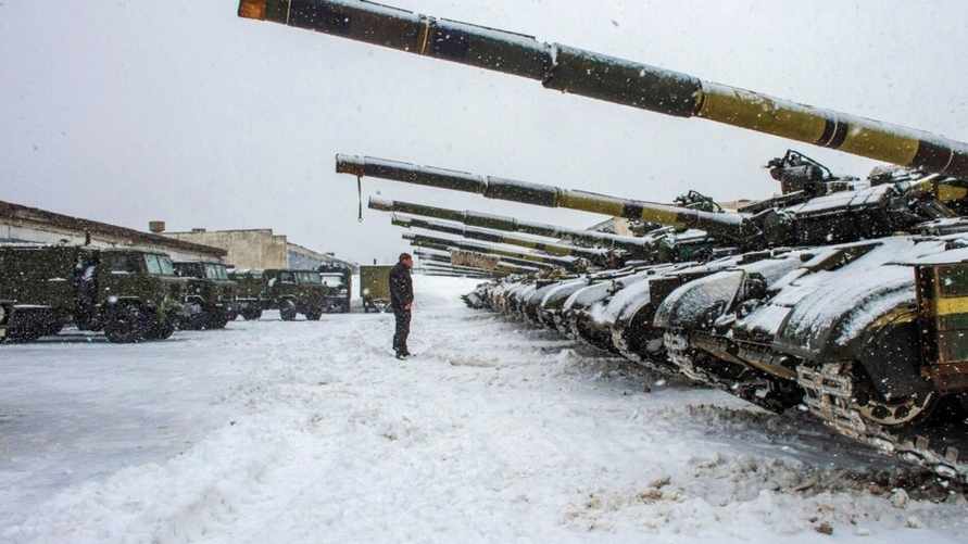 Украина отправила на границу с Беларусью механизированные бригады